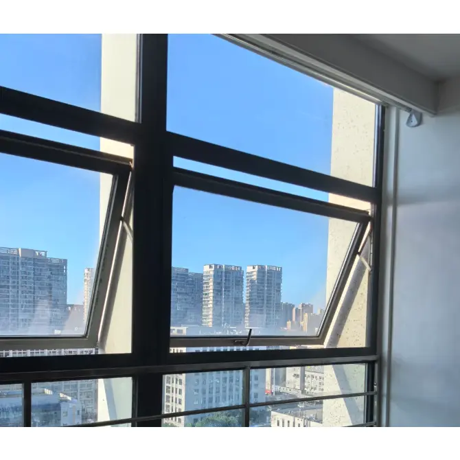 Naar buiten openende ramen van aluminiumlegering